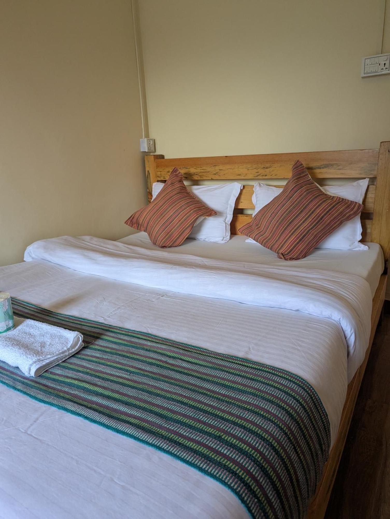 Santoshi Guest House, โพคารา ห้อง รูปภาพ